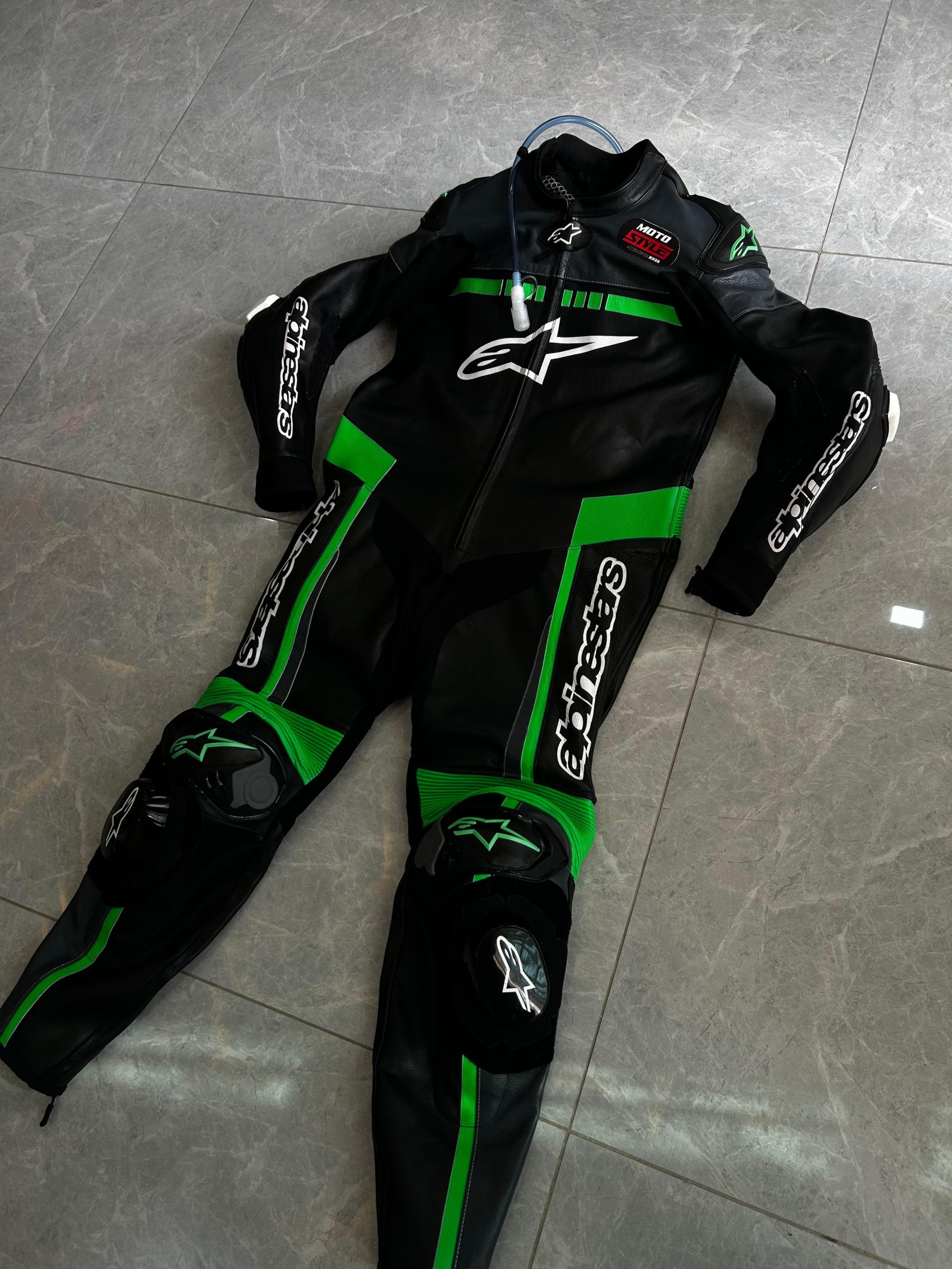 Elitemoto1