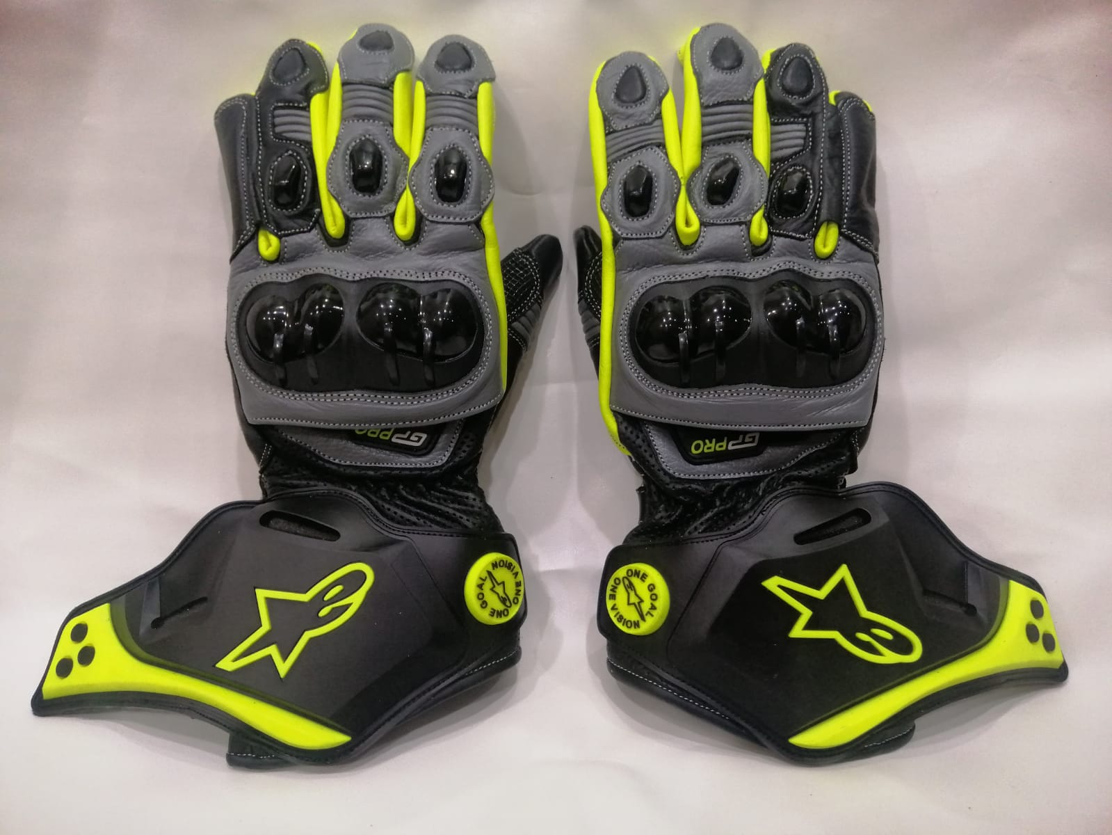 Elitemoto14