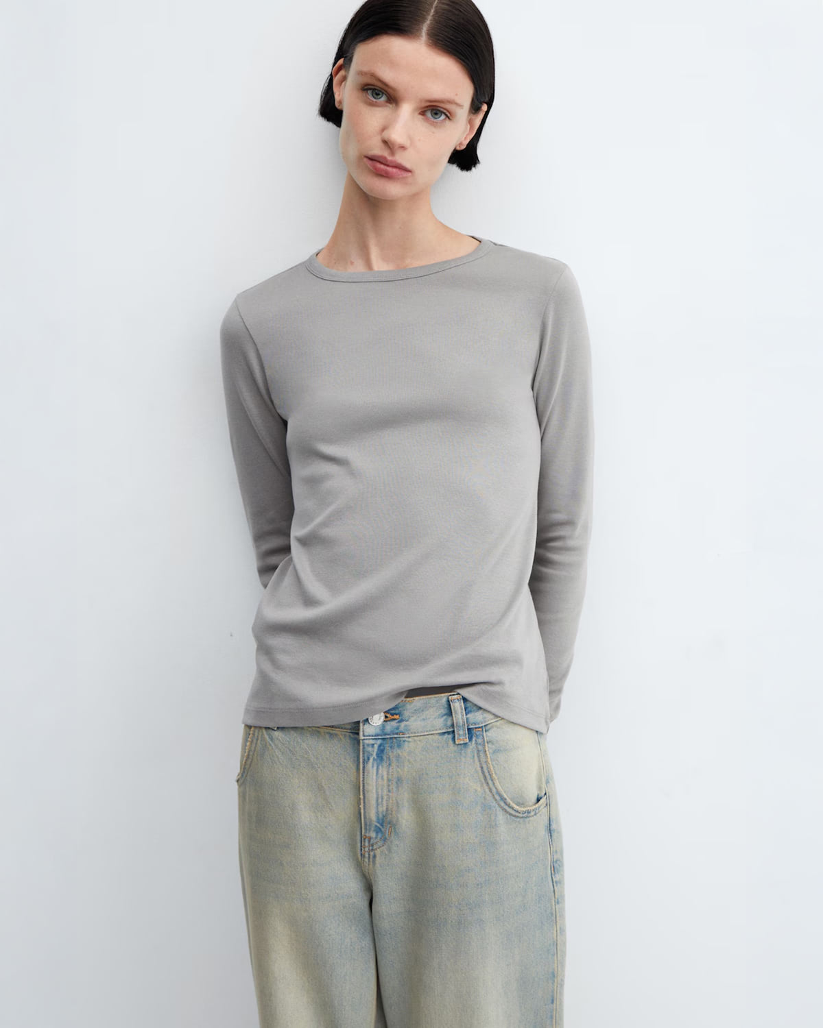 Long sleeve cotton t-shirt